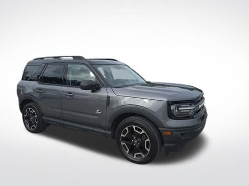 Used 2021 Ford Bronco Sport Outer Banks w/ Outer Banks Package AWD/4WD image 1