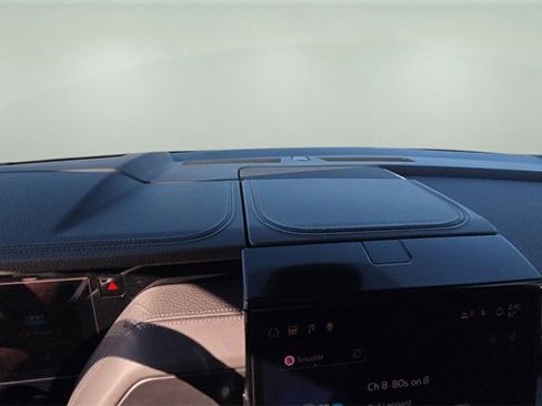 New 2026 GMC Yukon XL Denali w/ Sun & Power Step Package image 9