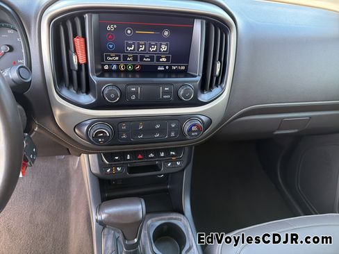 Used 2021 GMC Canyon Denali image 34