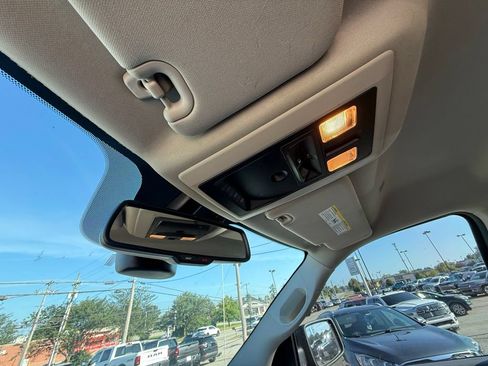 Used 2018 RAM 1500 Big Horn AWD/4WD image 24