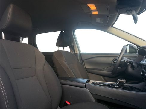 Certified 2024 Nissan Rogue S image 15