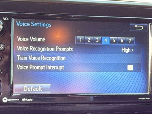 Used 2018 Toyota C-HR XLE image 16