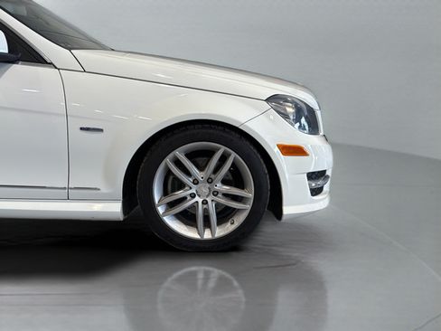 Used 2012 Mercedes-Benz C 250 Sedan image 35