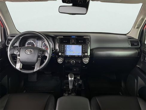 Used 2021 Toyota 4Runner TRD Off-Road Premium image 16