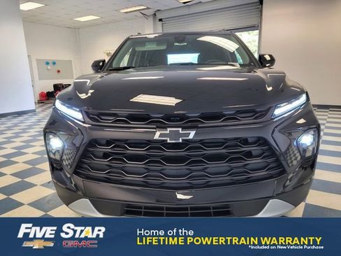 New 2026 Chevrolet Blazer LT w/ Midnight/Sport Edition FWD image 2