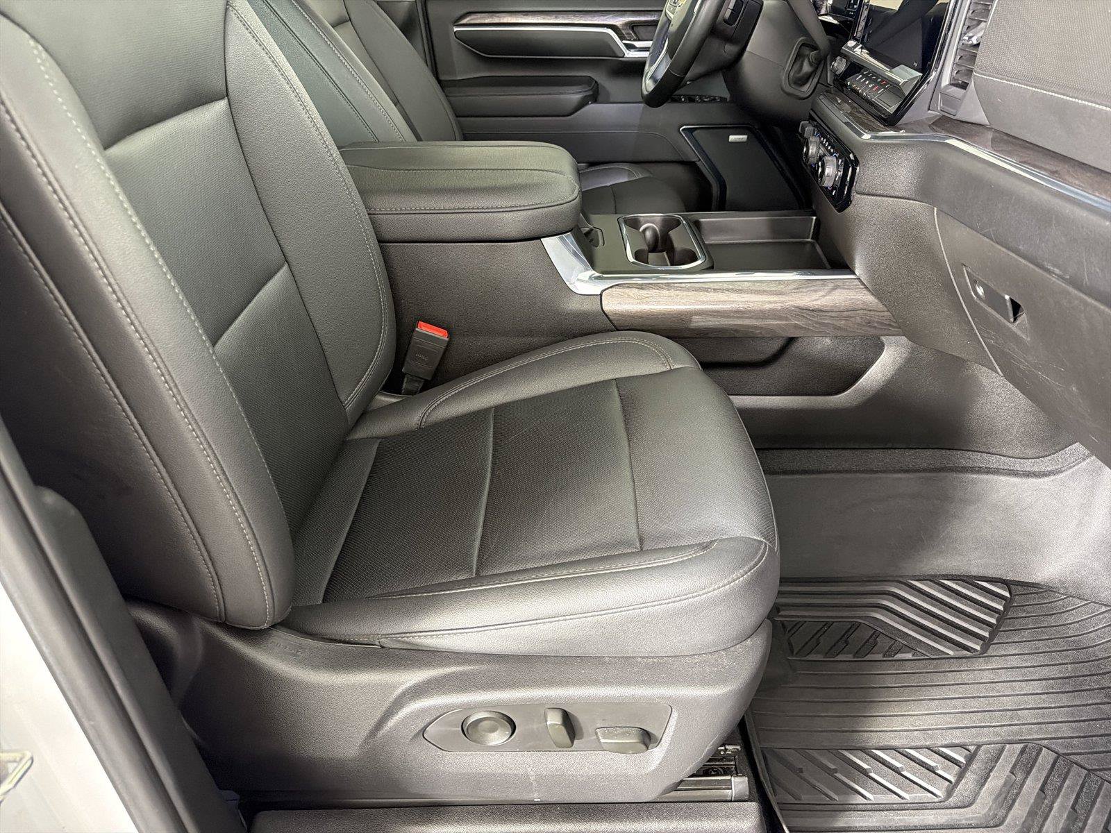 Certified 2024 Chevrolet Silverado 2500 LTZ w/ LTZ Convenience Package AWD/4WD image 10