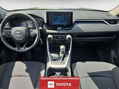 Certified 2021 Toyota RAV4 LE AWD/4WD image 12