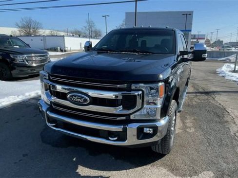 Used 2022 Ford F250 XLT w/ XLT Premium Package image 5