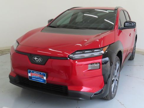 New 2026 Subaru Solterra Limited image 10