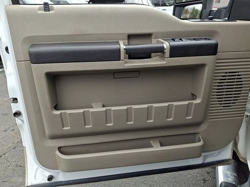 Used 2008 Ford F250 XL image 12
