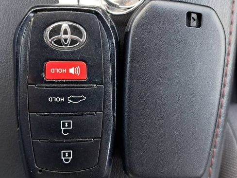 Used 2024 Toyota Corolla SE FWD image 22