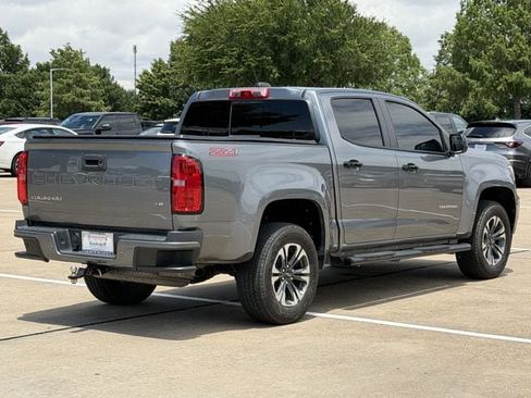 Used 2022 Chevrolet Colorado Z71 w/ Safety Package RWD image 4