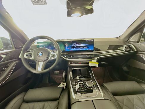 New 2026 BMW X5 xDrive40i w/ M Sport Package AWD/4WD image 14