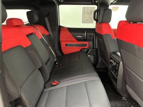 Certified 2026 GMC Hummer EV 3X w/ Carbon Fiber Edition Package AWD/4WD image 16