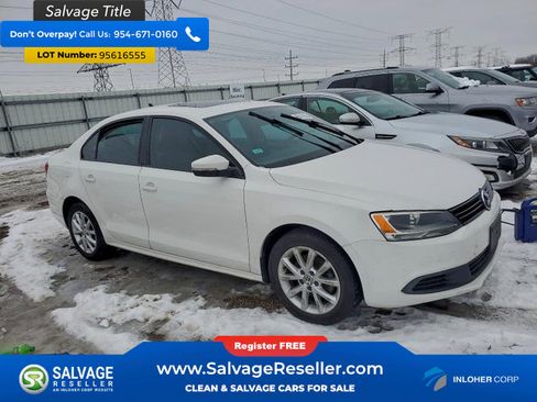 Used 2011 Volkswagen Jetta SE FWD image 5
