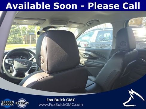 Used 2023 GMC Terrain SLT w/ LPO, Floor Liner Package image 7