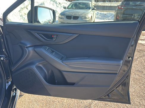 Used 2023 Subaru Crosstrek 2.0i image 16