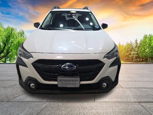 Certified 2025 Subaru Outback Onyx Edition AWD/4WD image 9
