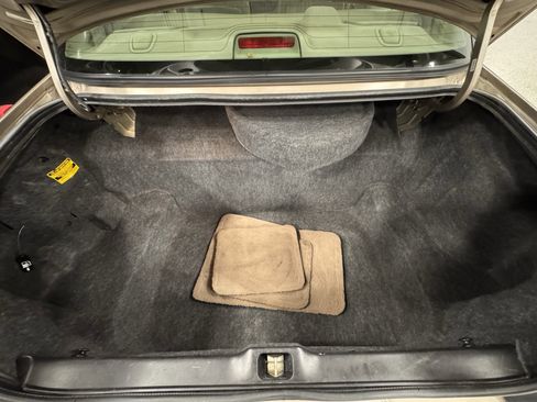 Used 2003 Mercury Grand Marquis LS image 19