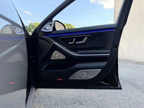 Used 2022 Mercedes-Benz Maybach S 580 4MATIC image 12