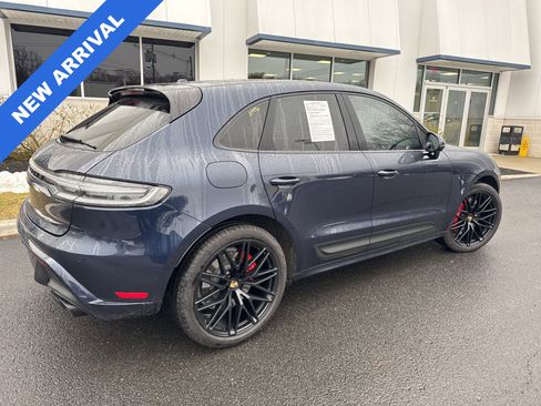 Used 2023 Porsche Macan GTS image 2