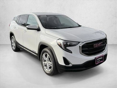 Used 2019 GMC Terrain SLE image 3