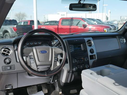 Used 2014 Ford F150 XLT w/ XLT Chrome Package image 33