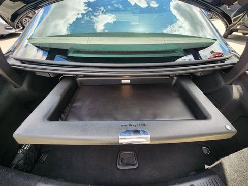 Used 2017 Mercedes-Benz E 300 4MATIC image 14