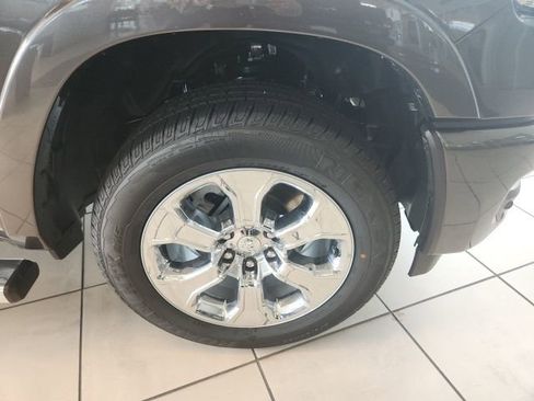 New 2026 RAM 1500 Big Horn AWD/4WD image 5