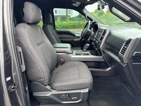 Used 2016 Ford F150 XLT w/ Equipment Group 302A Luxury AWD/4WD image 9