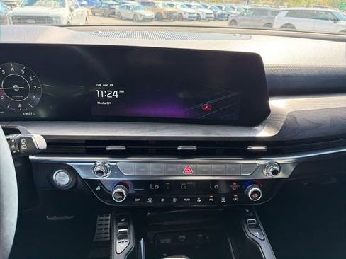 Certified 2025 Kia Telluride SX Prestige X-Pro AWD/4WD image 15