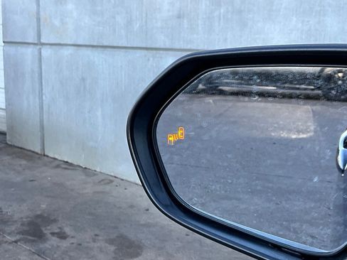 Used 2025 Toyota Camry LE image 19