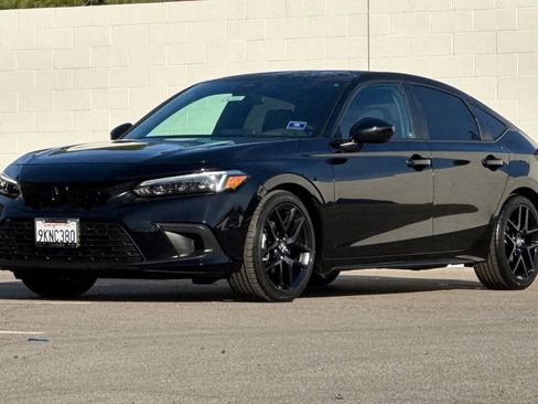 Certified 2024 Honda Civic Sport image 11