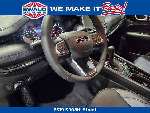 New 2026 Jeep Compass Limited image 5