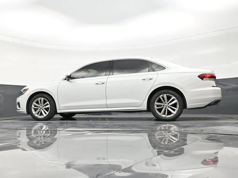 Used 2020 Volkswagen Passat 2.0T SE w/ Sunroof Package FWD image 21