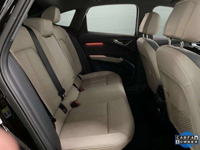 Used 2024 Audi Q4 e-tron Premium Plus w/ Premium Plus AWD/4WD image 22