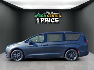 Used 2020 Chrysler Pacifica Touring-L Plus w/ S Appearance Package video 2