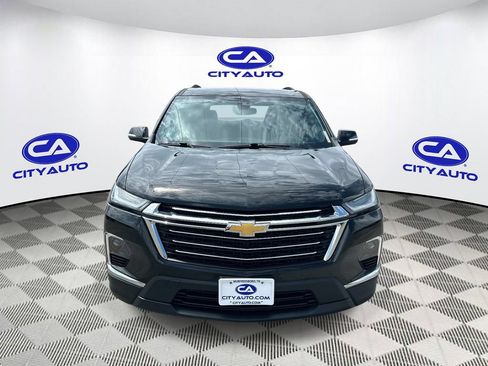 Used 2022 Chevrolet Traverse LT w/ LPO, Floor Liner Package AWD/4WD image 10