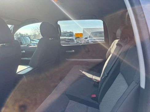 Used 2014 Toyota Tundra SR5 w/ SR5 Upgrade Package image 10