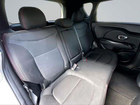 Used 2016 Kia Soul + w/ Soulful Package FWD image 27