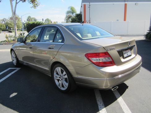 Used 2008 Mercedes-Benz C 300 Luxury image 5