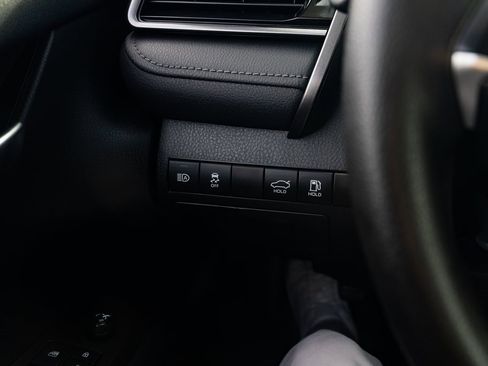 Used 2023 Toyota Camry LE image 13