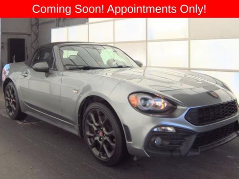 Used 2017 FIAT 124 Spider Abarth RWD image 1