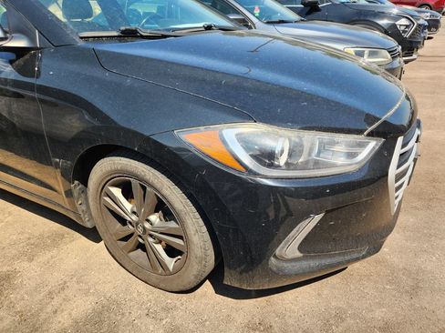 Used 2017 Hyundai Elantra Value Edition FWD image 5