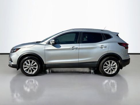 Used 2022 Nissan Rogue Sport SV image 8