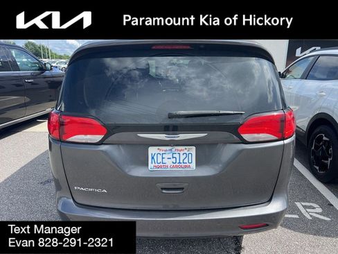 Used 2018 Chrysler Pacifica LX FWD image 5