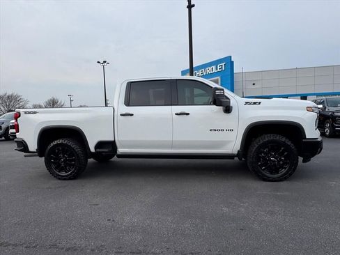 New 2026 Chevrolet Silverado 2500 LTZ w/ Trail Boss Package image 2