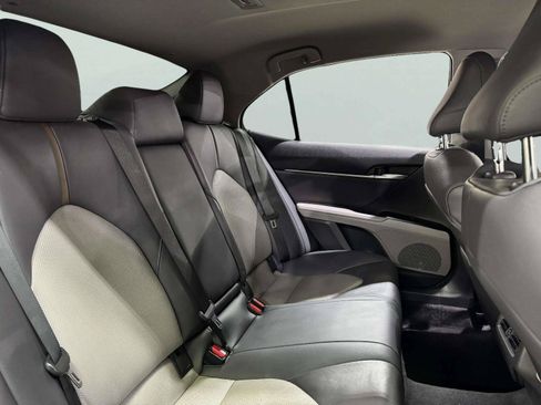 Used 2020 Toyota Camry XLE FWD image 57