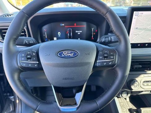 New 2025 Ford Maverick Lariat w/ Black Appearance Package image 24