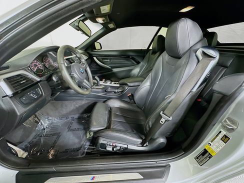 Used 2018 BMW 430i Convertible RWD image 12